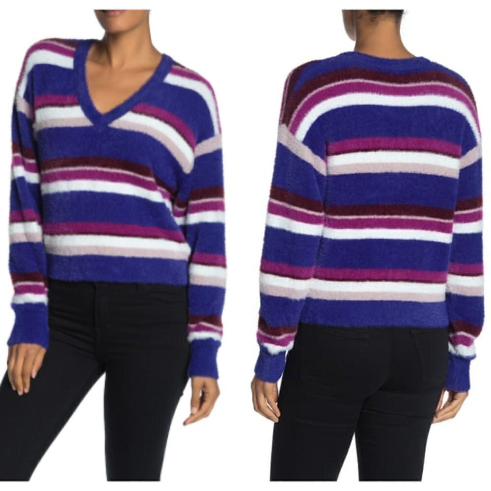 SPLENDID Women's Sweater Striped Fuzzy V-Neck Soft Pullover Warm Fashion NWT M